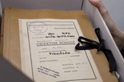 Maďarsko odkladá sprístupnenie spisov komunistických agentov, archivári nestíhajú