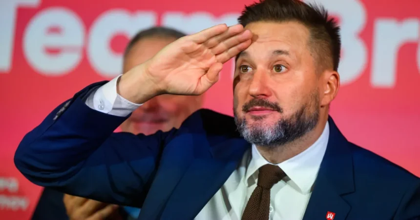 Minár: Vallovi mohol pomôcť posledný prieskum