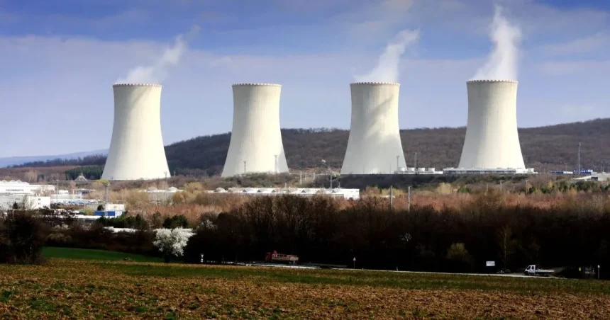Mochovce 4 spustili dodávku elektriny do siete, lacnejšie účty to neprinesie