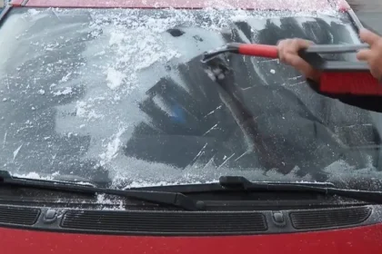 Na severe Slovenska klesajú teploty pod nulu, mestá sa chystajú na zimnú údržbu ciest