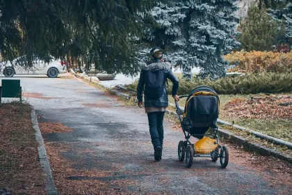 Pracujúce matky čakajú daňové úľavy, minister predstavil rodinnú kartu