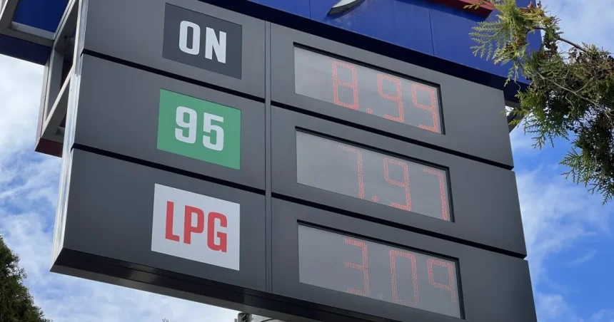Slováci na lacnejší benzín v Poľsku nejazdia. O zastropovaní cien mnohí nevedia