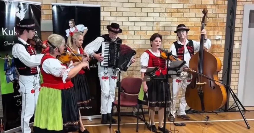 Slovenská kultúra žije aj v Austrálii: Slováci učia ľudí piesne a vydávajú vlastné noviny