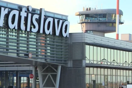 Viedeň stráca cestujúcich pre vysoké ceny, Bratislava zažíva letecký boom