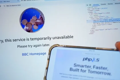 Zraniteľnosť v PHP vyvolala obavy z kyberútokov, úrady a firmy opravujú weby